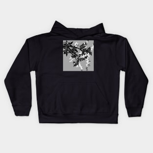 TREE BRANCHES GRAY AND WHITE AND BLACK LEAVES AND BERRIES 2020 Kids Hoodie